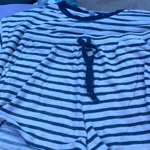 Old navy pj set